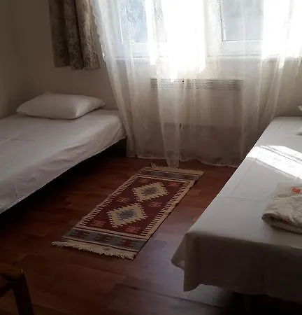 Дом отдыха Mavi Ev *